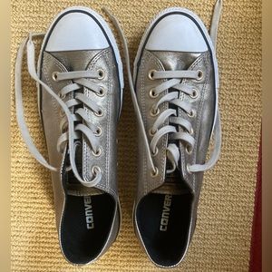 Metallic Converse Chuck Taylors size 9